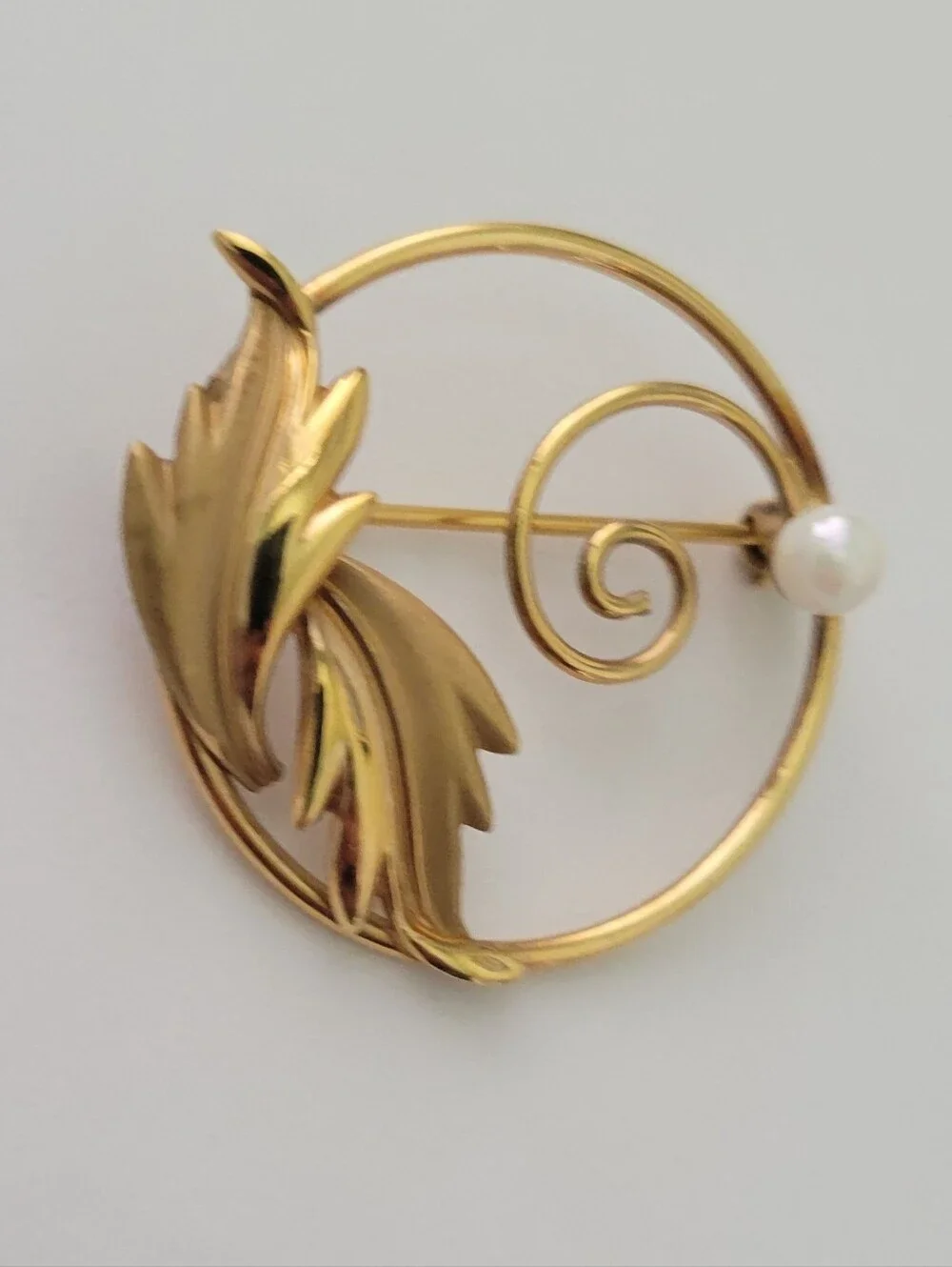 N/A vintage gold